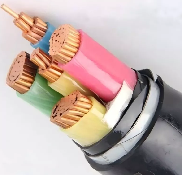 Mitkä tekijät vaikuttavat pienjännitelinjojen virrankantokykyyn?